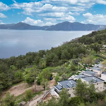 别墅 Sleeps 4 With Seaview Awz 270 *