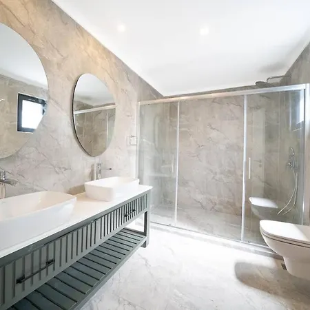 וילה Sleeps 4 With Seaview Awz 270 *